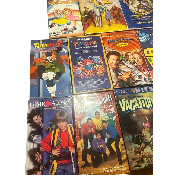 Vintage Lot Of 17 VHS Tapes Warner Brothers Collectible Movie Bundle Tv Show - Picture 3 of 7